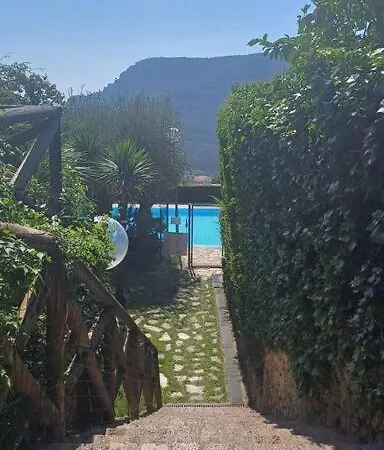 Bilocale Casa Manu Garden 公寓 菲纳莱利古雷