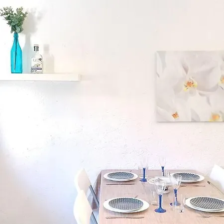 Bilocale Casa Manu Garden Apartment Finale Ligure