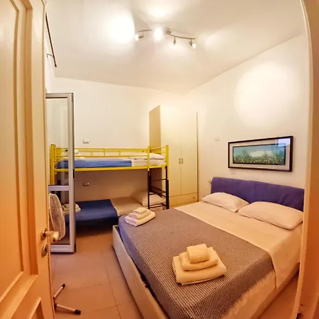 Bilocale Casa Manu Garden * Finale Ligure